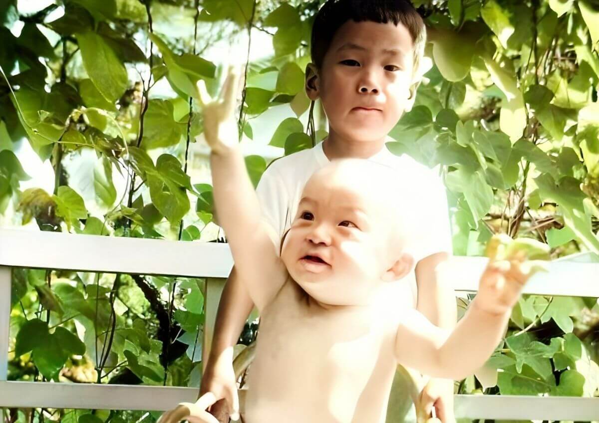 古い写真の画質を鮮明に補正